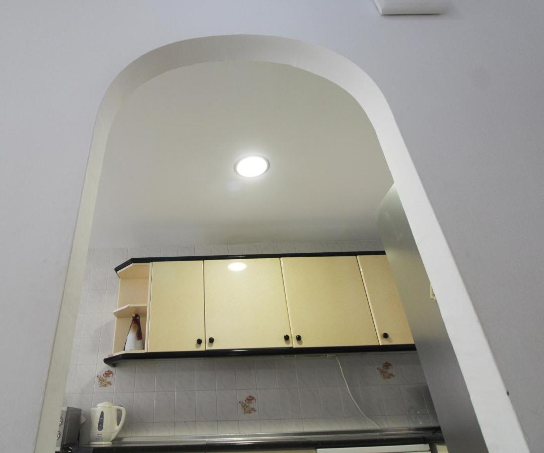 Carihuela Beach Apartment, 2Nd Line Torremolinos Esterno foto