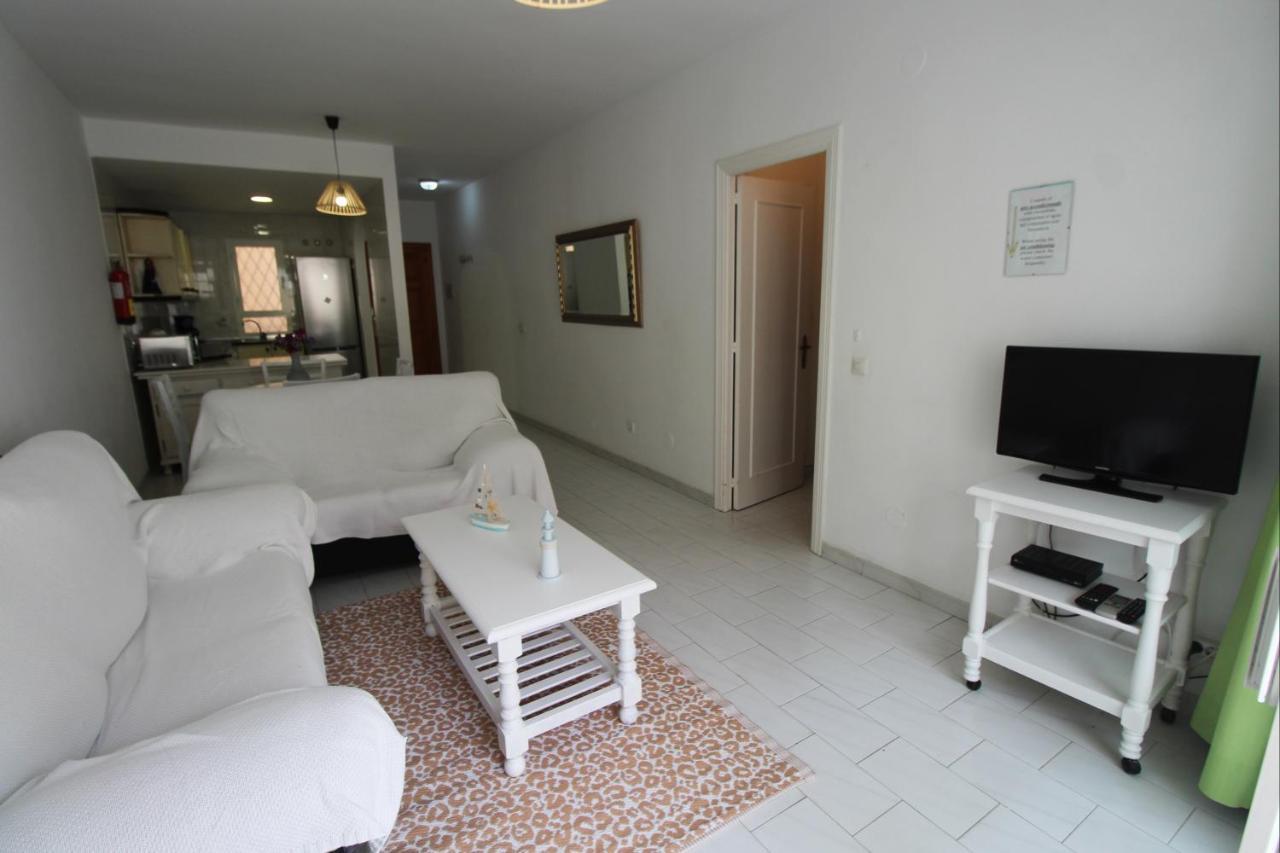 Carihuela Beach Apartment, 2Nd Line Torremolinos Esterno foto