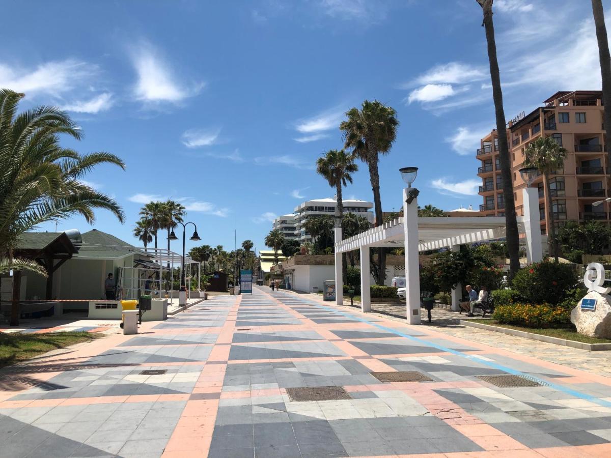 Carihuela Beach Apartment, 2Nd Line Torremolinos Esterno foto